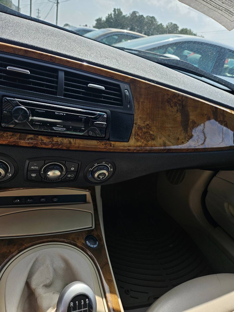 Used 2006 BMW Z4 3.0i RWD image 37