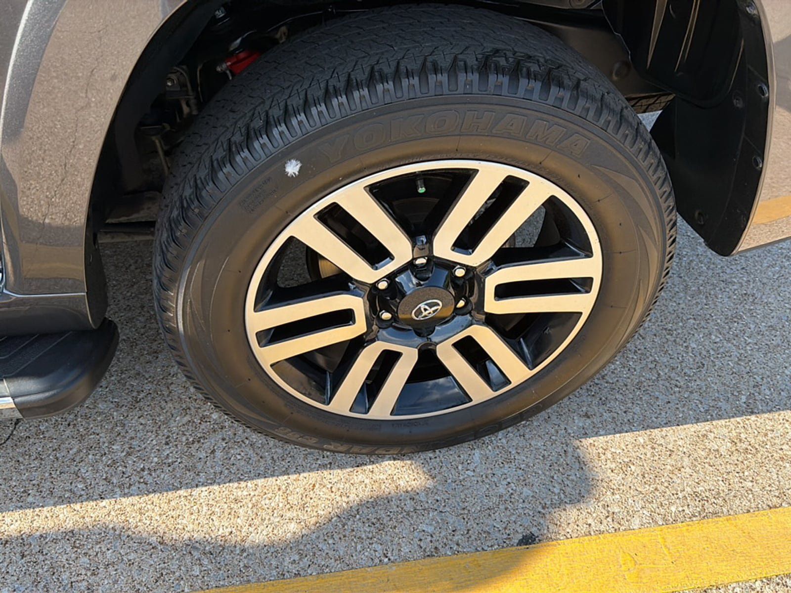 Used 2023 Toyota 4Runner Limited AWD/4WD image 7