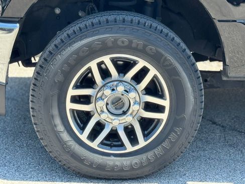 Used 2018 Ford F350 Lariat w/ Lariat Value Package AWD/4WD image 36