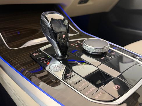 Used 2020 BMW X5 sDrive40i w/ M Sport Package image 17