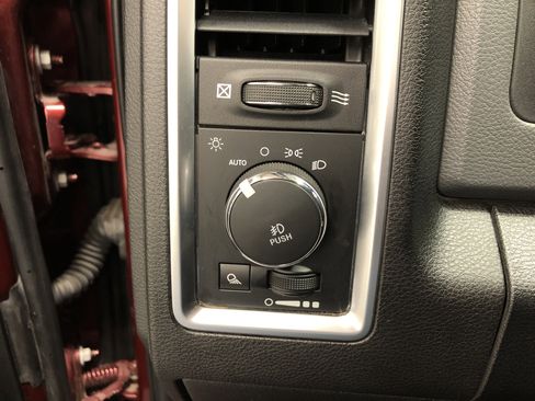 Used 2017 RAM 2500 Big Horn image 17