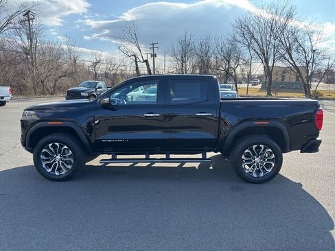 New 2026 GMC Canyon Denali image 4