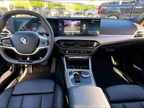 Used 2025 BMW 330i Sedan RWD image 17