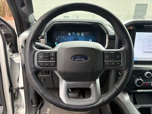 Used 2024 Ford F150 Lariat w/ Mobile Office Package image 11