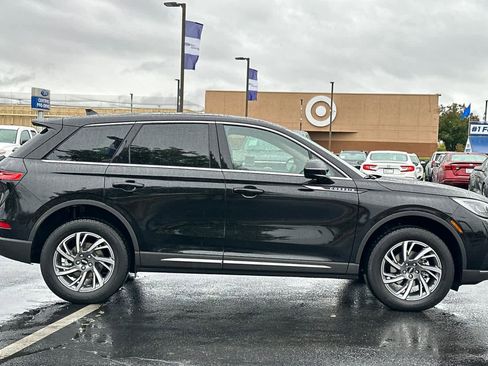 New 2025 Lincoln Corsair Premiere w/ Equipment Group 101A image 8