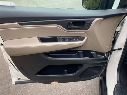Used 2019 Honda Odyssey EX-L image 13