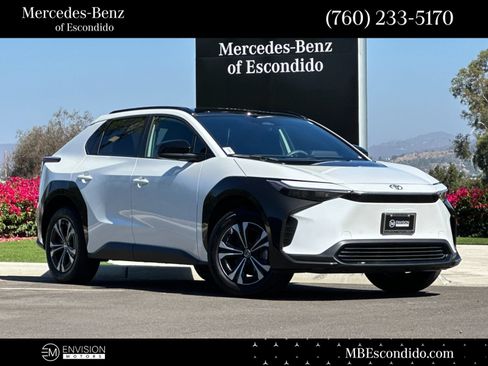Used 2024 Toyota bZ4X FWD w/ Weather Package image 1
