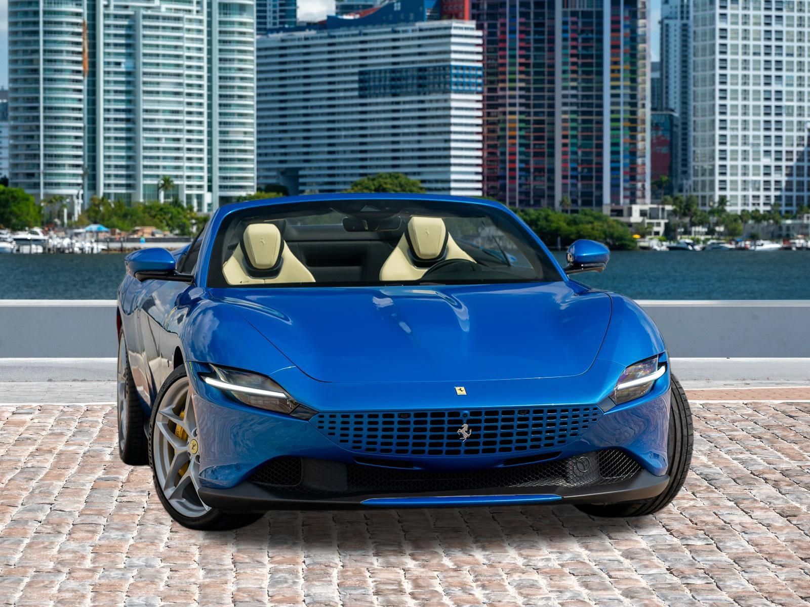 Used 2026 Ferrari Roma Spider RWD image 2