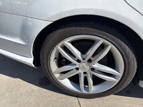 Used 2014 Mercedes-Benz C 300 4MATIC Sedan image 11