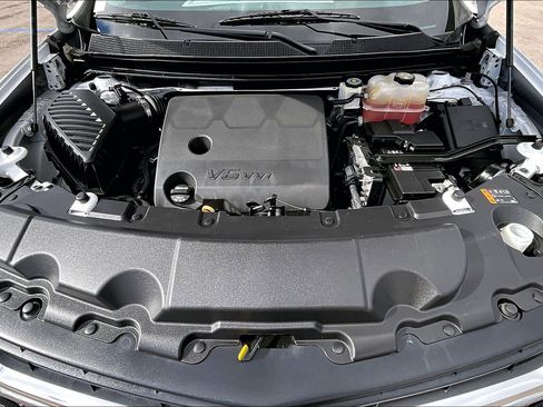 Used 2019 Chevrolet Traverse LS w/ LPO, Floor Liner Package image 9