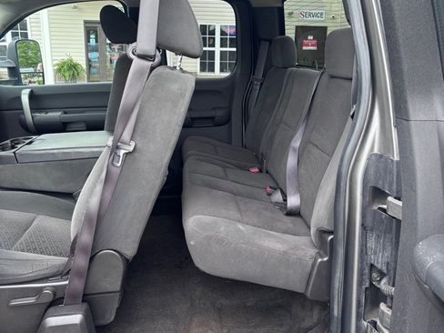 Used 2008 Chevrolet Silverado 3500 LT w/ Snow Plow Prep Package AWD/4WD image 11