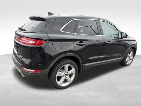 Used 2017 Lincoln MKC Premiere image 7