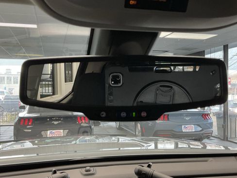 Used 2022 GMC Canyon Elevation image 21