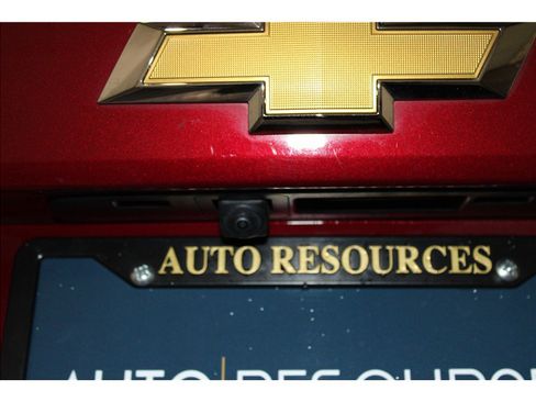 Used 2025 Chevrolet Trax LT w/ LT Convenience Package image 20