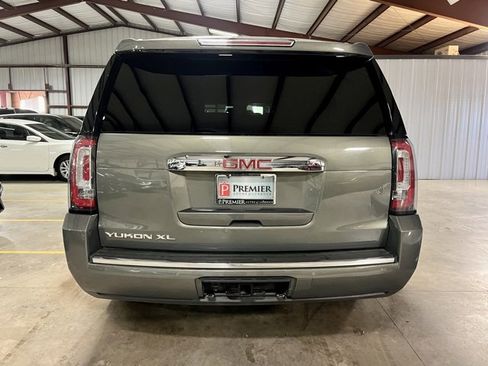 Used 2018 GMC Yukon XL Denali w/ Denali Ultimate Package image 7