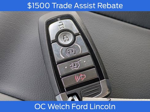 New 2025 Ford Expedition Max Platinum w/ Driver's Package AWD/4WD image 29