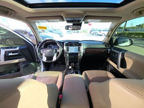 Used 2021 Toyota 4Runner Limited image 27