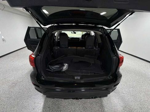 Used 2019 Nissan Pathfinder SV w/ Rock Creek Edition FWD image 25