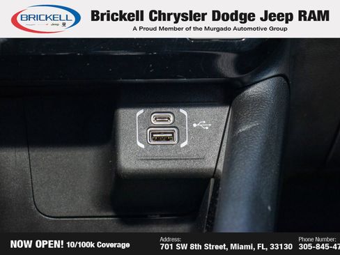 Used 2025 Jeep Compass Latitude image 23