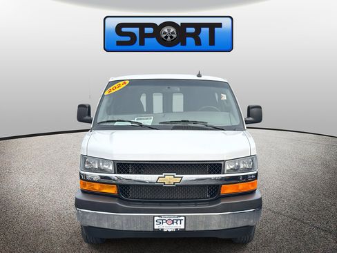 Used 2024 Chevrolet Express 2500 w/ Driver Convenience Package image 26