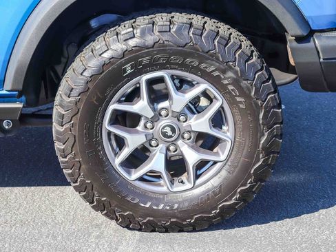 Certified 2025 Ford Bronco Badlands AWD/4WD image 8