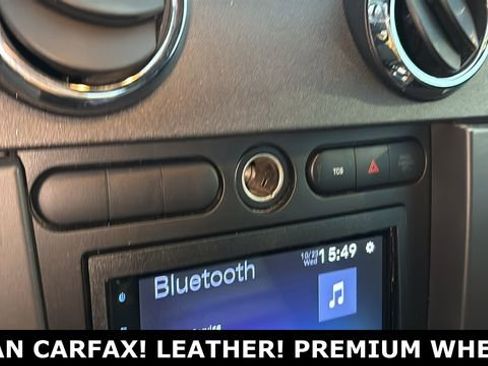 Used 2005 Ford Mustang GT Premium image 12