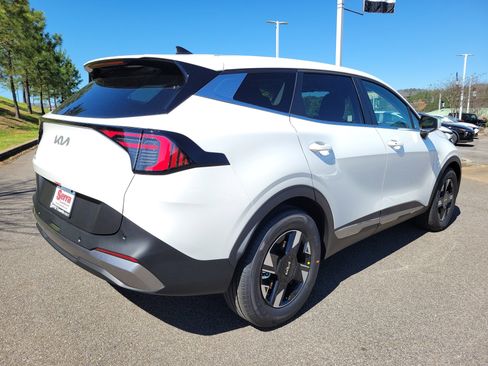 New 2026 Kia Sportage LX image 23