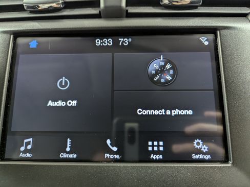 Used 2017 Ford Fusion SE w/ Fusion SE Technology Package FWD image 21