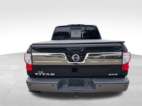 Used 2018 Nissan Titan Platinum Reserve w/ Platinum Utility Package AWD/4WD image 4