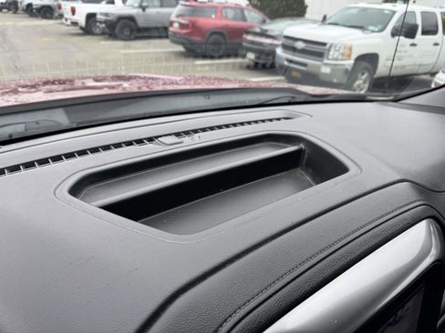 Used 2020 Chevrolet Silverado 1500 LT Trail Boss image 41