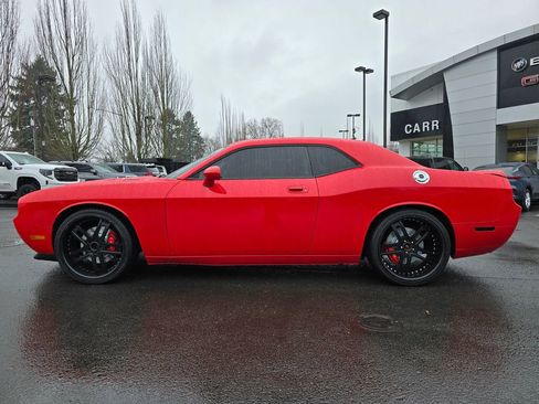 Used 2009 Dodge Challenger SRT8 image 6