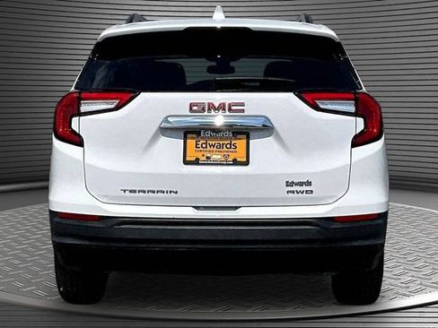 Used 2022 GMC Terrain SLE w/ Driver Convenience Package AWD/4WD image 4