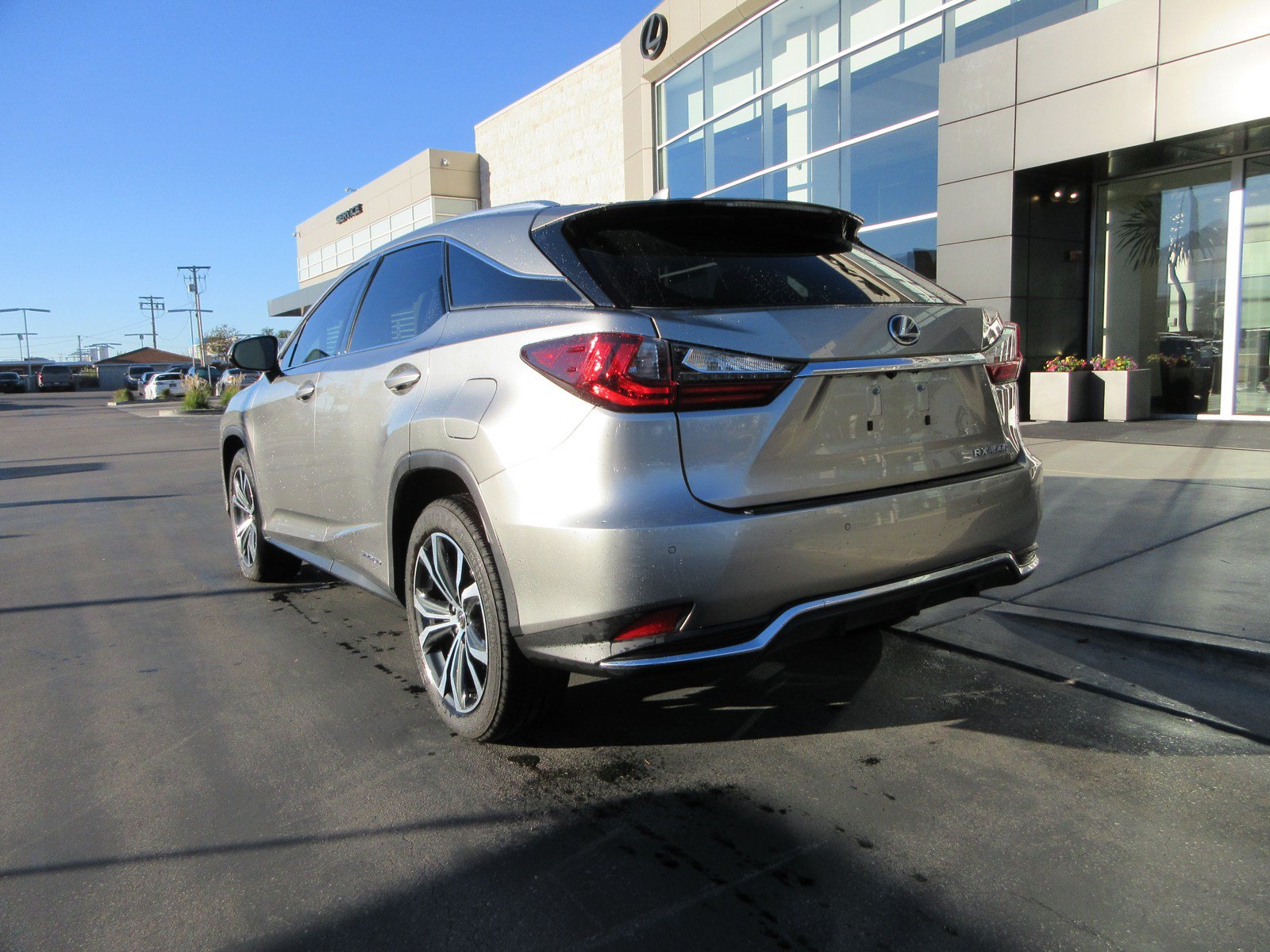 Used 2022 Lexus RX 450h AWD w/ Premium Package image 5