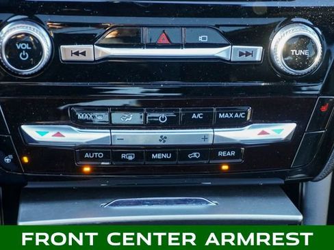 Used 2022 Ford Explorer ST-Line image 20