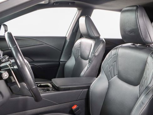 Used 2024 Lexus RX 350 Premium w/ Accessory Package (Z1) image 24