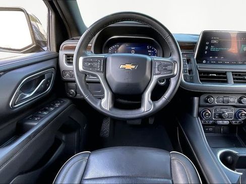 Used 2024 Chevrolet Tahoe Premier RWD image 8