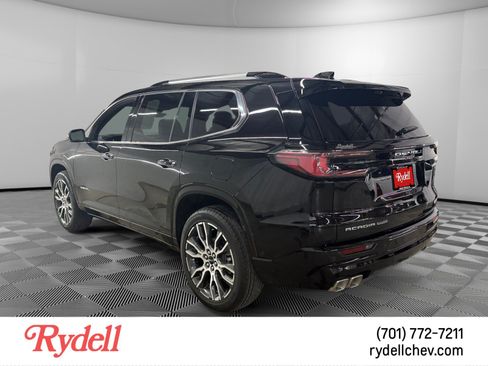 Used 2026 GMC Acadia Denali Ultimate w/ LPO, Floor Liner Package AWD/4WD image 3