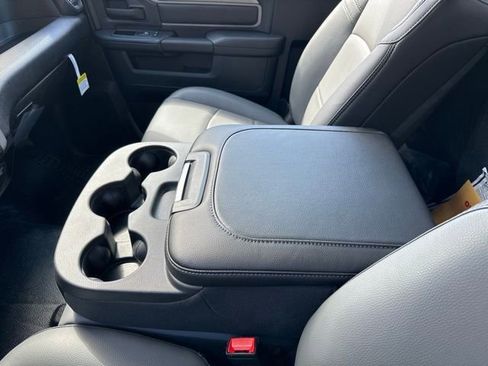 New 2024 RAM 2500 Tradesman w/ Chrome Appearance Group image 19