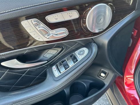 Used 2018 Mercedes-Benz GLC 63 AMG 4MATIC image 13