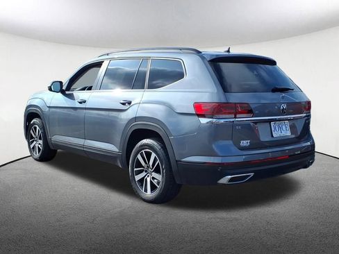 Used 2022 Volkswagen Atlas SE image 3