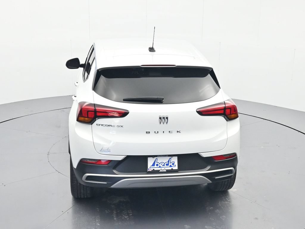 Used 2024 Buick Encore GX Preferred w/ Comfort Package FWD image 32