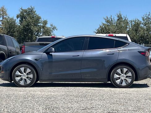 Used 2020 Tesla Model Y Long Range AWD/4WD image 6