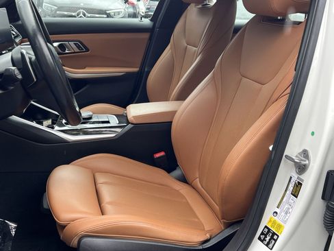 Used 2023 BMW 330i xDrive Sedan w/ Premium Package AWD/4WD image 18