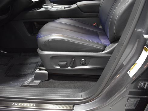 Used 2026 INFINITI QX60 Sport w/ Dark Cargo Package AWD/4WD image 19