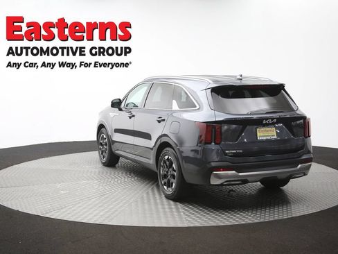 Used 2024 Kia Sorento S FWD image 67