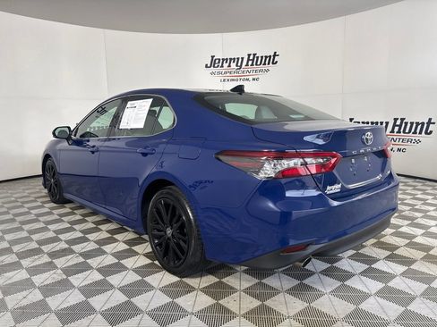 Used 2023 Toyota Camry XLE FWD image 6