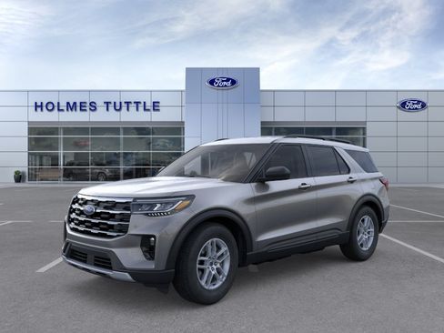 New 2026 Ford Explorer Active w/ Active Comfort Package RWD image 1