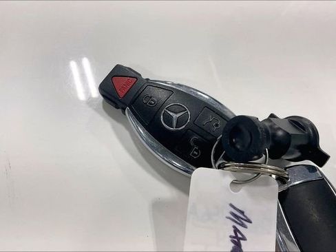 Used 2014 Mercedes-Benz ML 350 4MATIC image 11