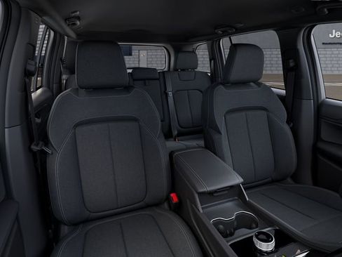 New 2026 Jeep Grand Cherokee Laredo X RWD image 16