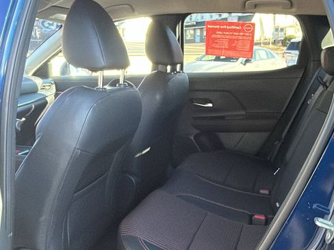 Certified 2025 Nissan Kicks SR image 31